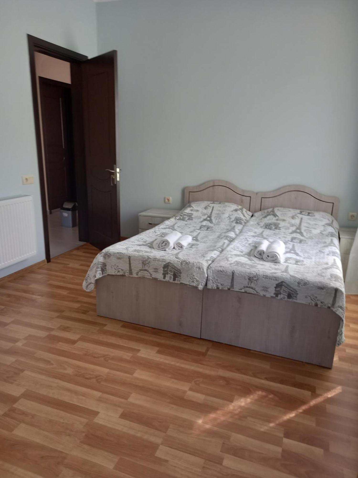 Iberia 2019 Hotel Batumi Bagian luar foto