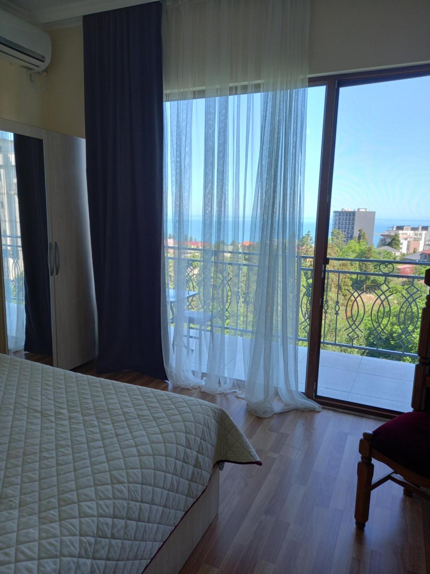 Iberia 2019 Hotel Batumi Bagian luar foto