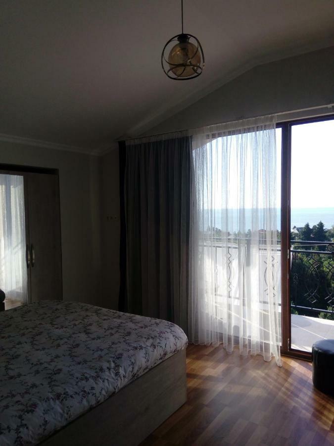 Iberia 2019 Hotel Batumi Bagian luar foto